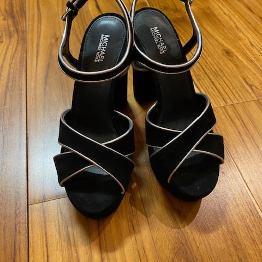 Michael Kors Shoe  - NIB WOMEN's SIZE  6.5